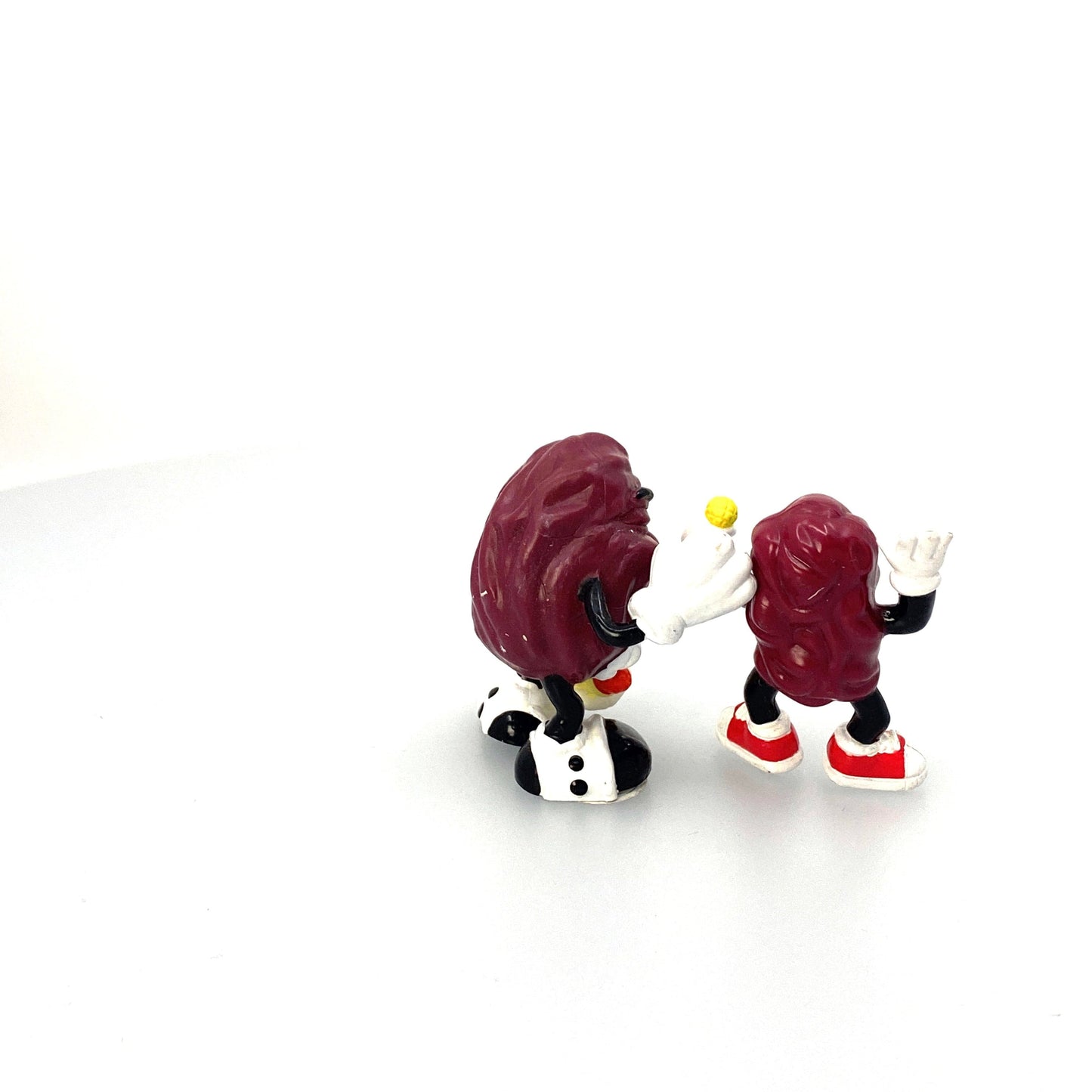 Vintage California Raisins Collectible Figurines - (2) Singers