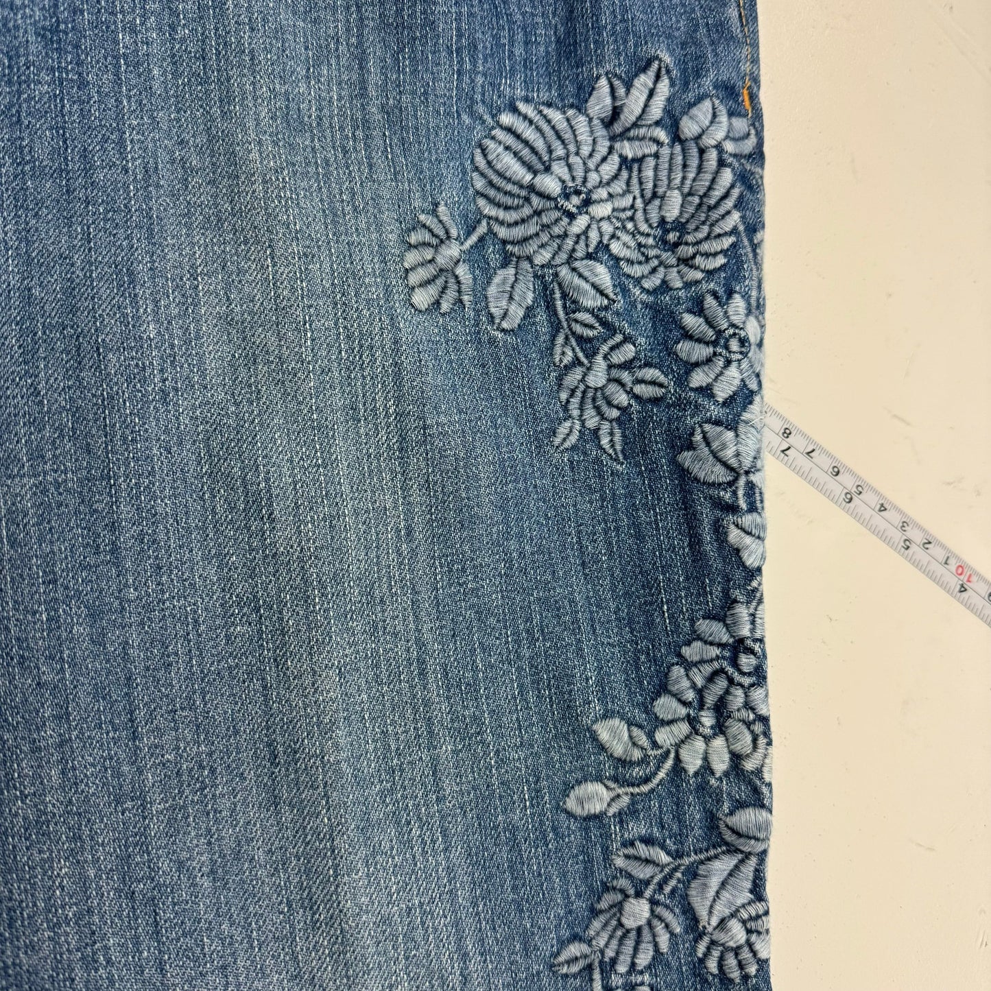 Eddie Bauer | Womens Embroidered Denim Jeans | Color: Blue | Size: 18 Petite | EUC