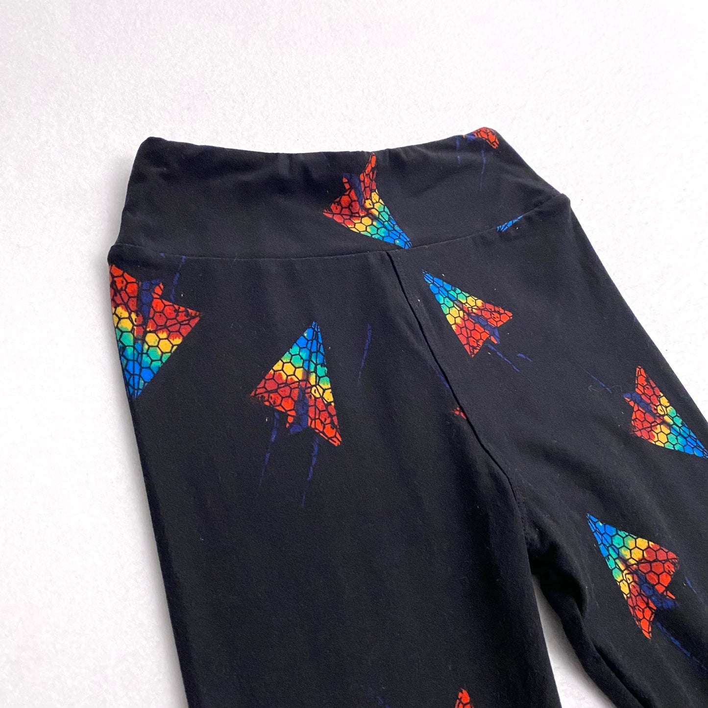 LuLaRoe Juniors Leggings | Tween (00-0) | Black w/Colorful Paper Airplanes | Buttery Soft | New