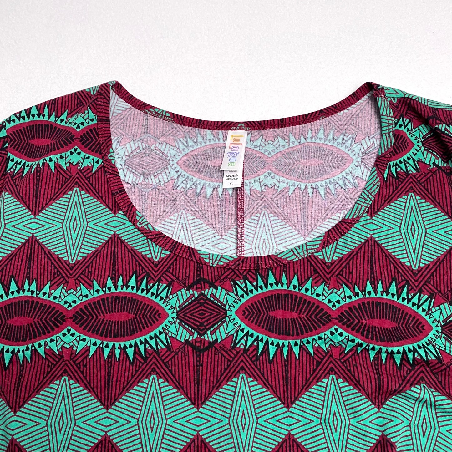 LuLaRoe Perfect T Swing Top | XL (18-20) | Green/Red Tribal Print | NWT