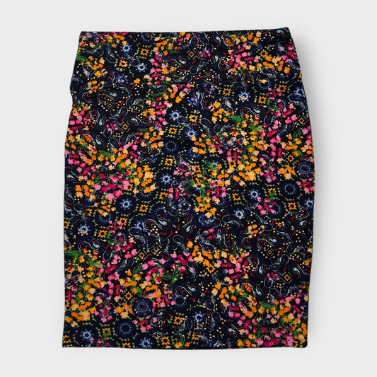 LuLaRoe Cassie Pencil Skirt - Multicolor Floral Pattern - Size 2XL (22-24) - NWT