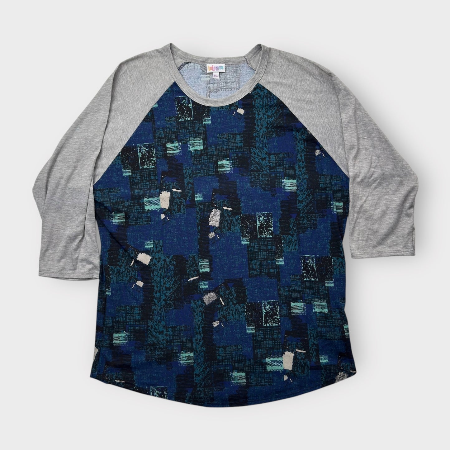 LuLaRoe Randy Baseball Tee 2XL (20-22) - Blue Abstract Geometric Print with Heather Gray Sleeves - Soft Stretch Fabric