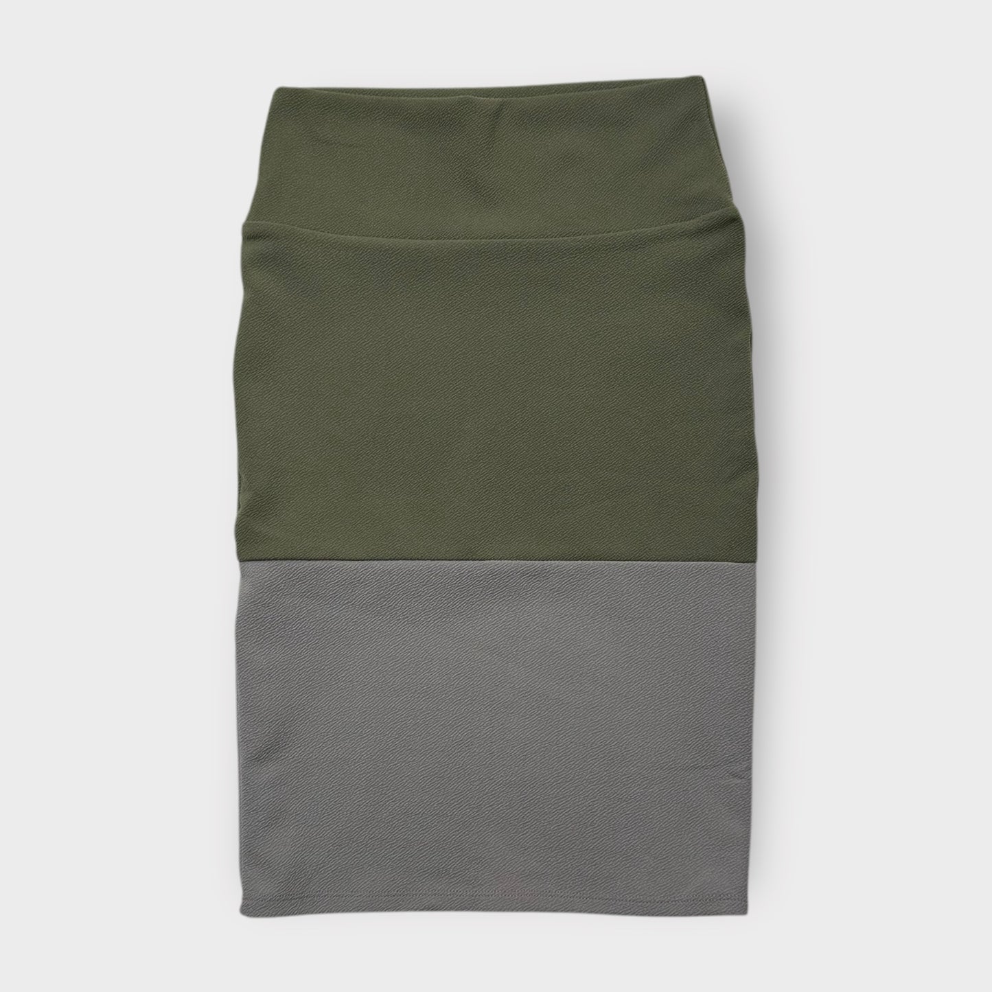 LuLaRoe Cassie Pencil Skirt - Gray/Green Colorblock - Women's XS (0-2) - NWT