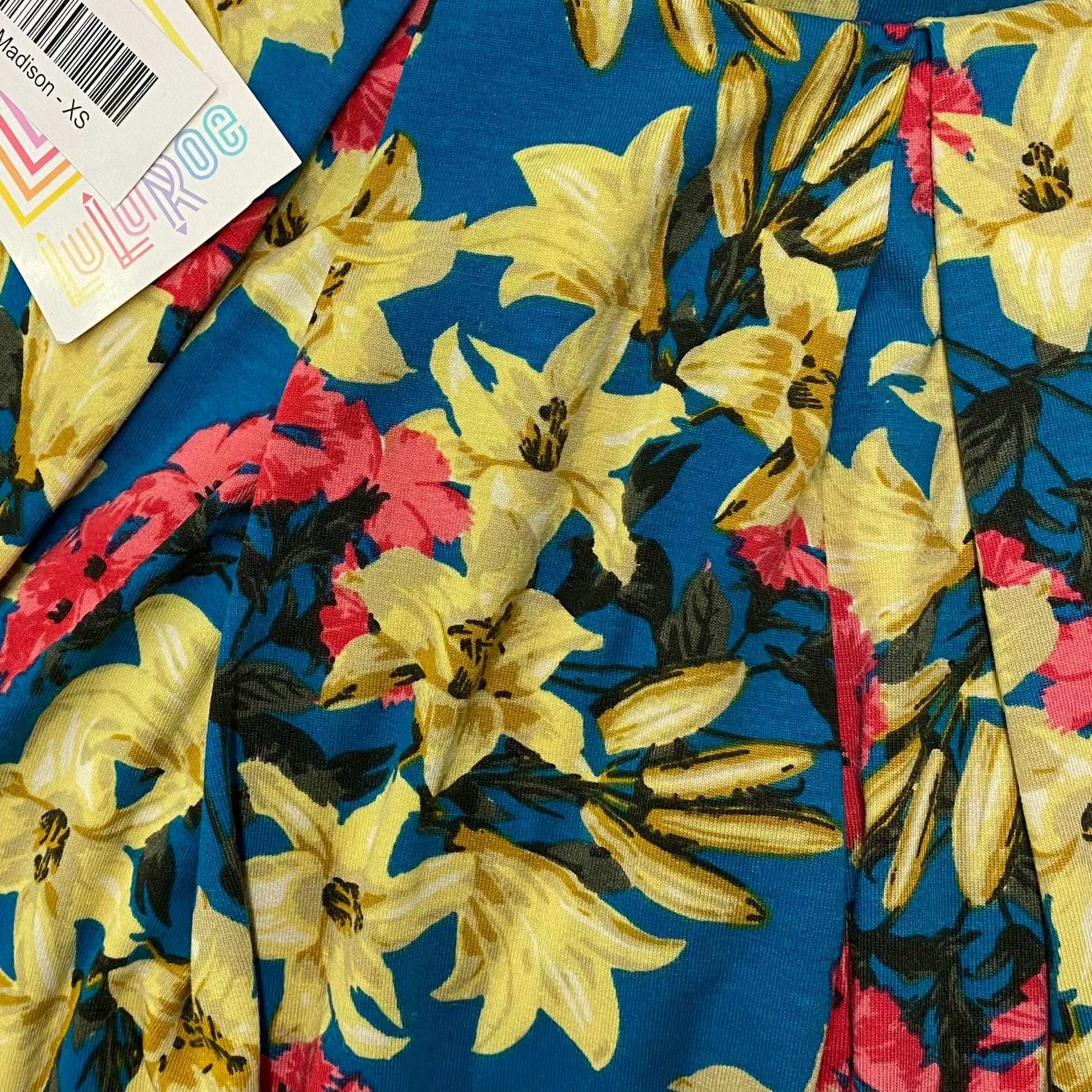 Bright LuLaRoe Size XS Floral on Deep Blue Madison Skirt w/Pockets! NW –  Parsimony Shoppes