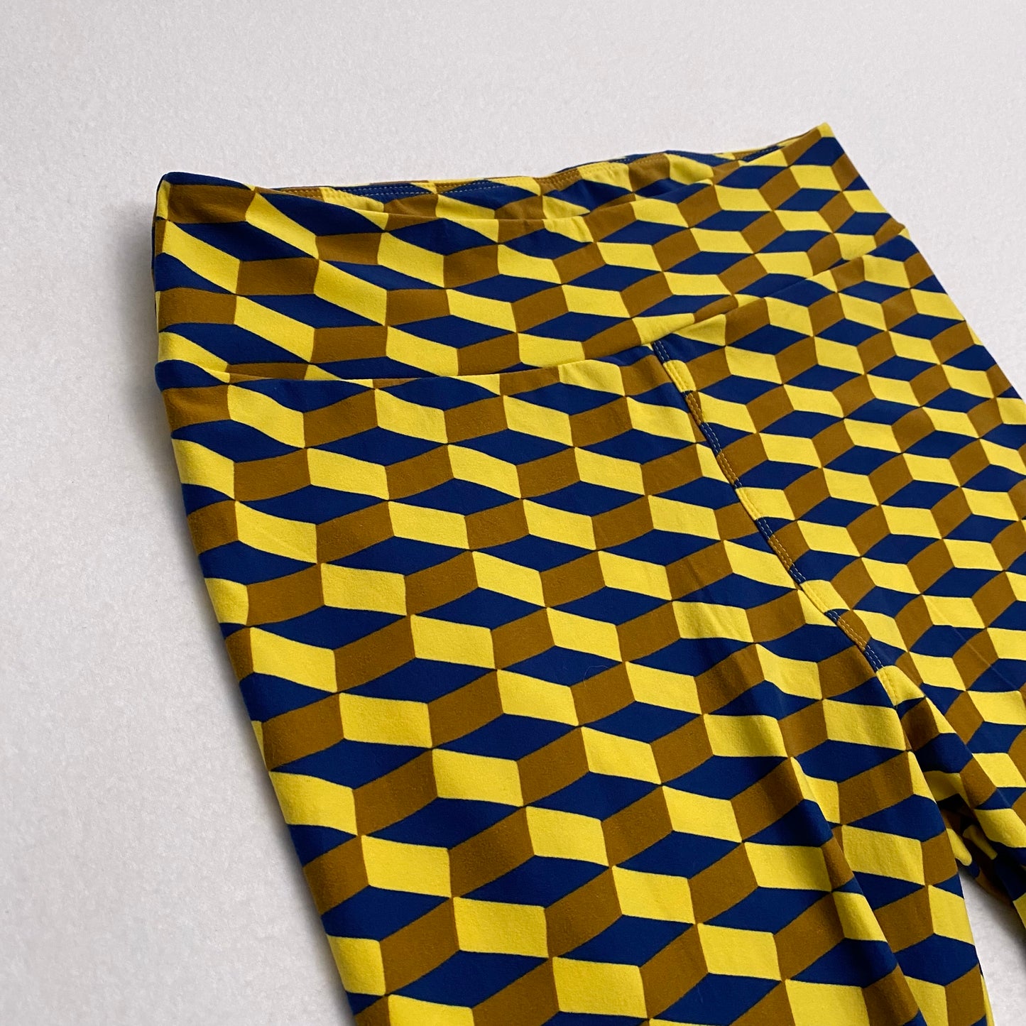 LuLaRoe Leggings | TC (12-18) | Blue/Gold/Yellow Geometric Cubes | New