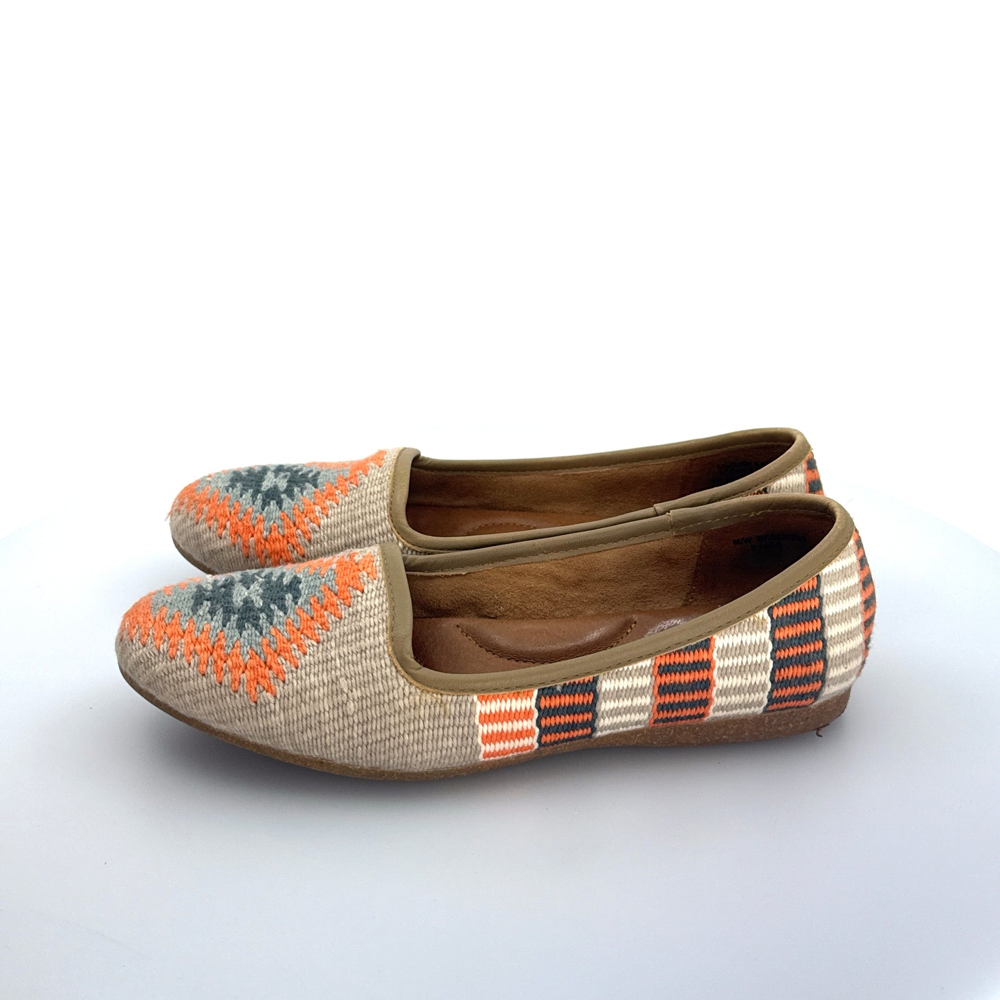 Born | Womens Giselle Cotton Slipper Flats | Color: Taupe Multicolor | Size: 9 (40.5) | Pre-Owned
