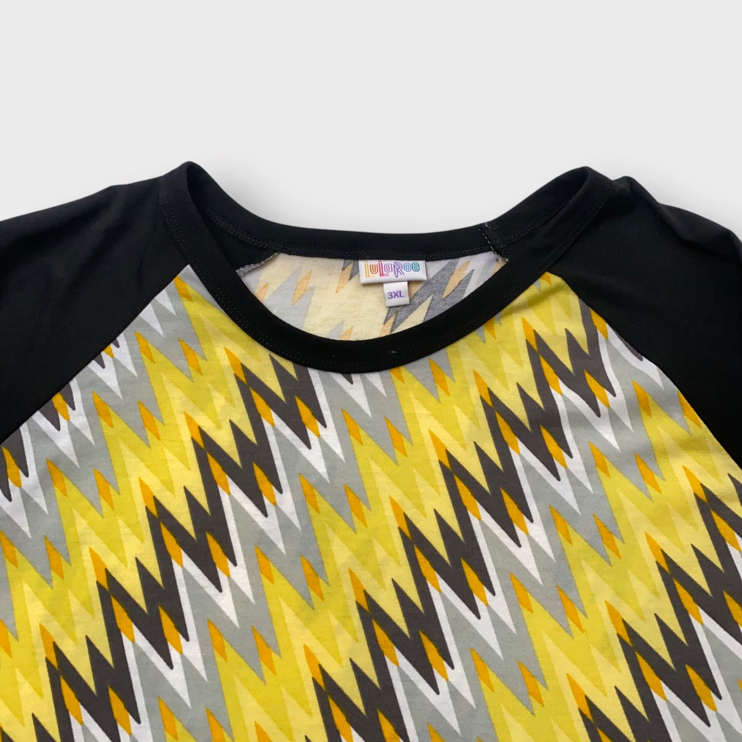 LuLaRoe Randy Baseball Tee 3XL (24-26) - Yellow/Gray/Black Zigzag Print with Black Sleeves - Soft Stretch Fabric