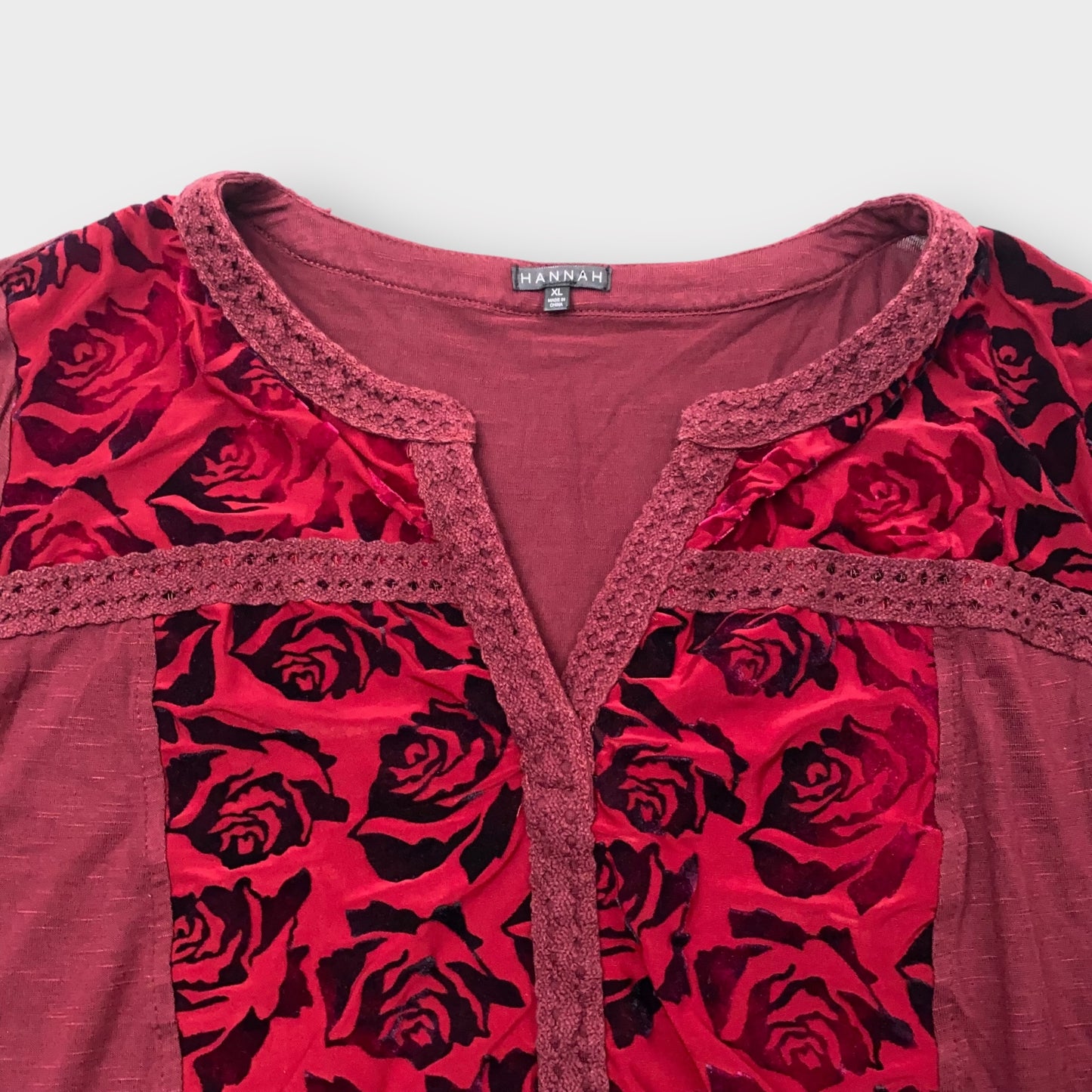 Women's Red Velvet Floral Embroidered Tunic Top - Size XL - Pre-Owned