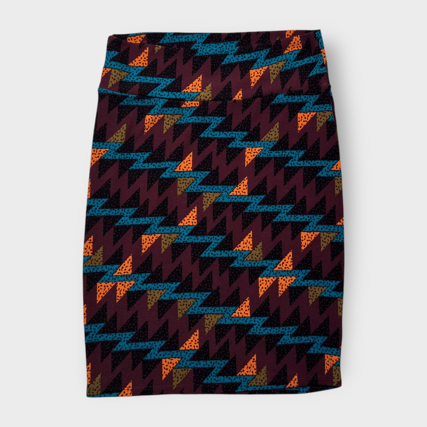 LuLaRoe Cassie Pencil Skirt - Multicolor Geometric Triangle Pattern - Size XL (18-20) - NWT