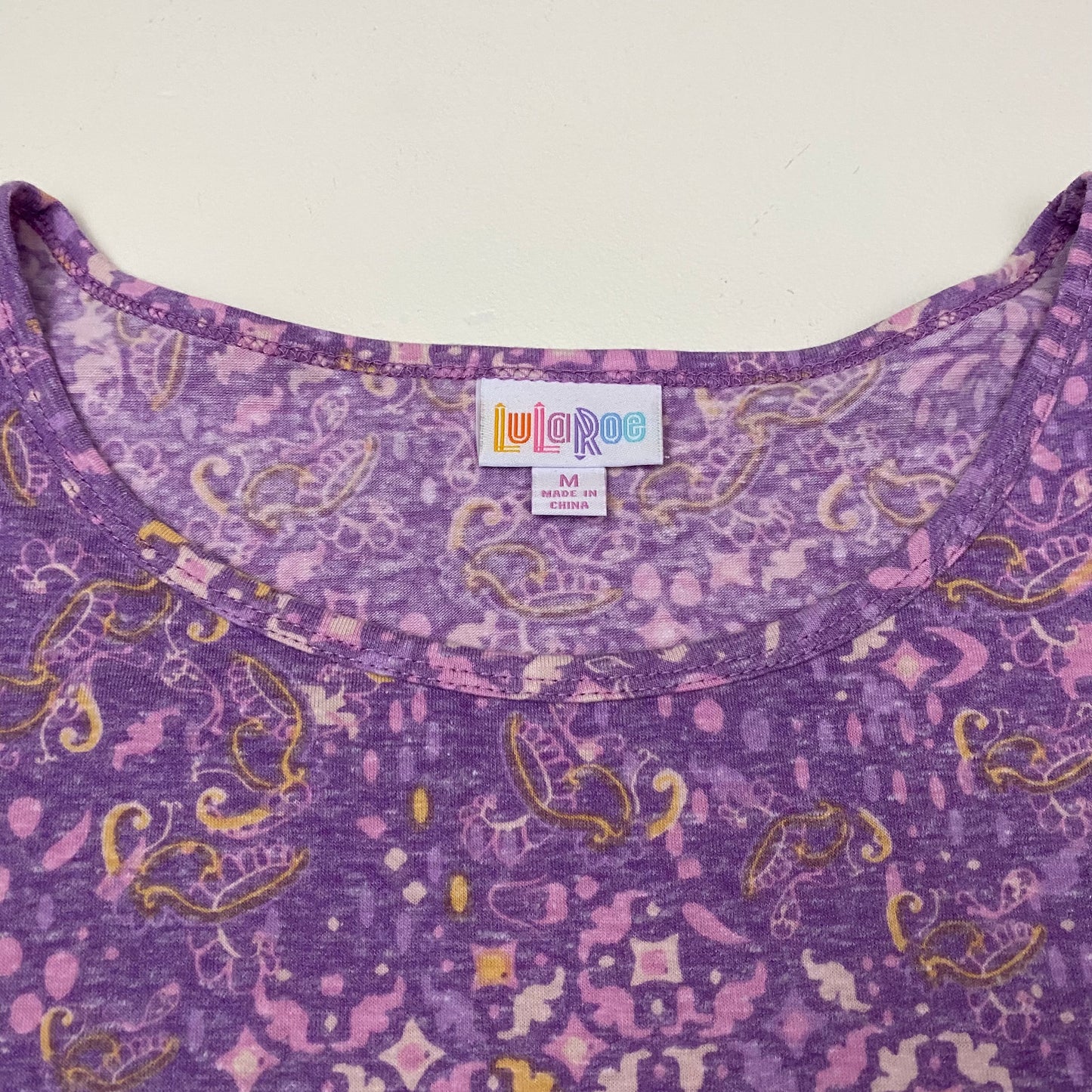 LuLaRoe Irma S/s Tunic | M (10-12) | Purple Botanical Print | NWT