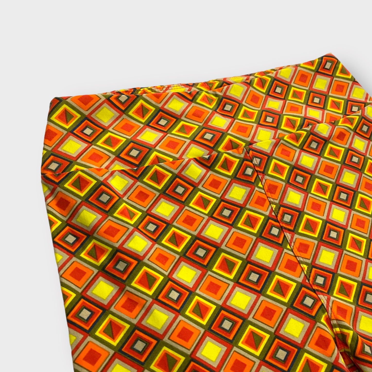 LuLaRoe Leggings | OS (2-10) | Red/Orange Geometric | Buttery Soft | New