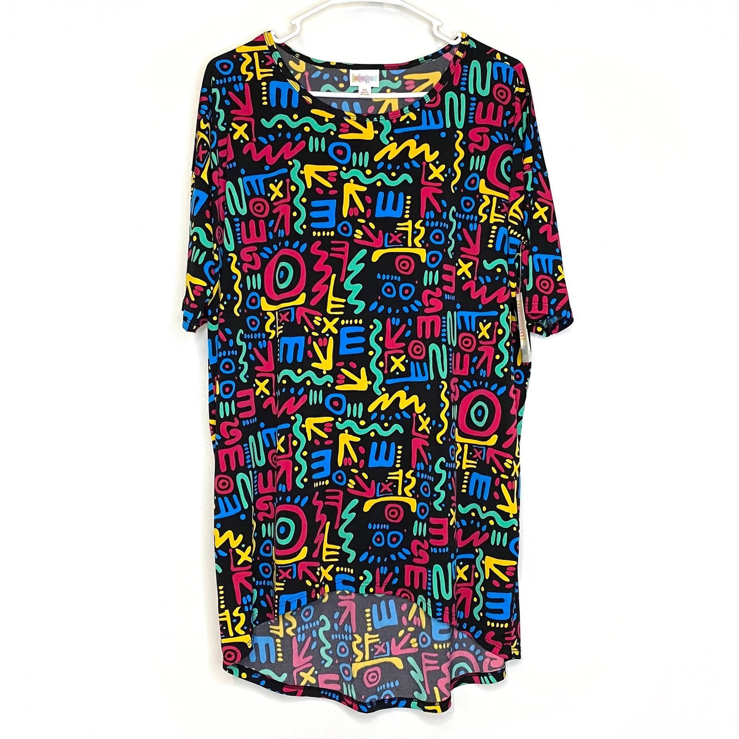 LuLaRoe Womens XS Irma Multicolor/Black Graffiti Pattern S/s Tunic Top NWT