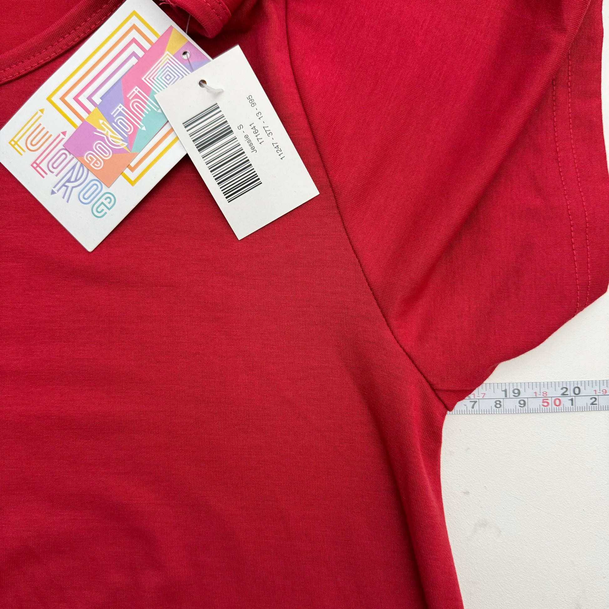LuLaRoe Jessie Swing Dress S (6-8) Red Solid with Pockets LuLaRoe Jessie Swing Dress S (6-8) Red Solid with Pockets