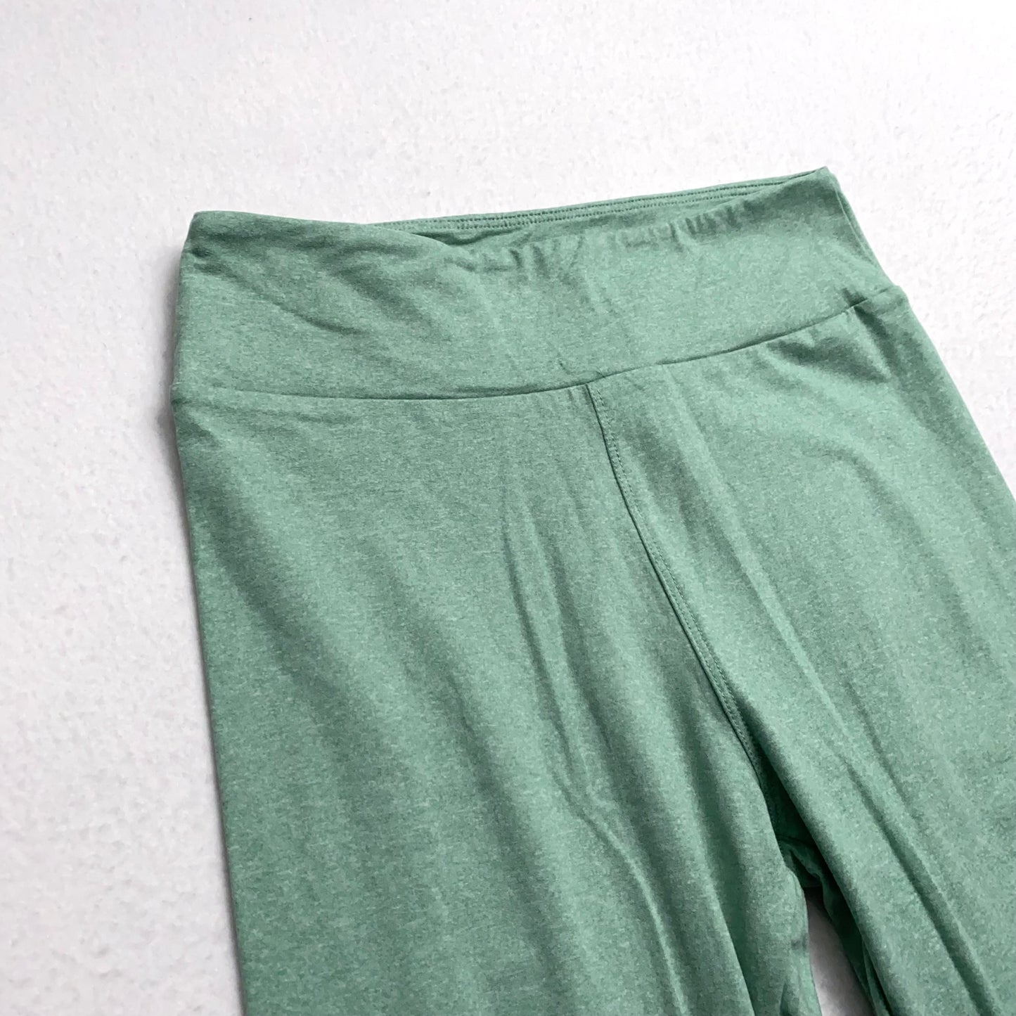 LuLaRoe Leggings | OS (2-10) | Solid Sage Green | New