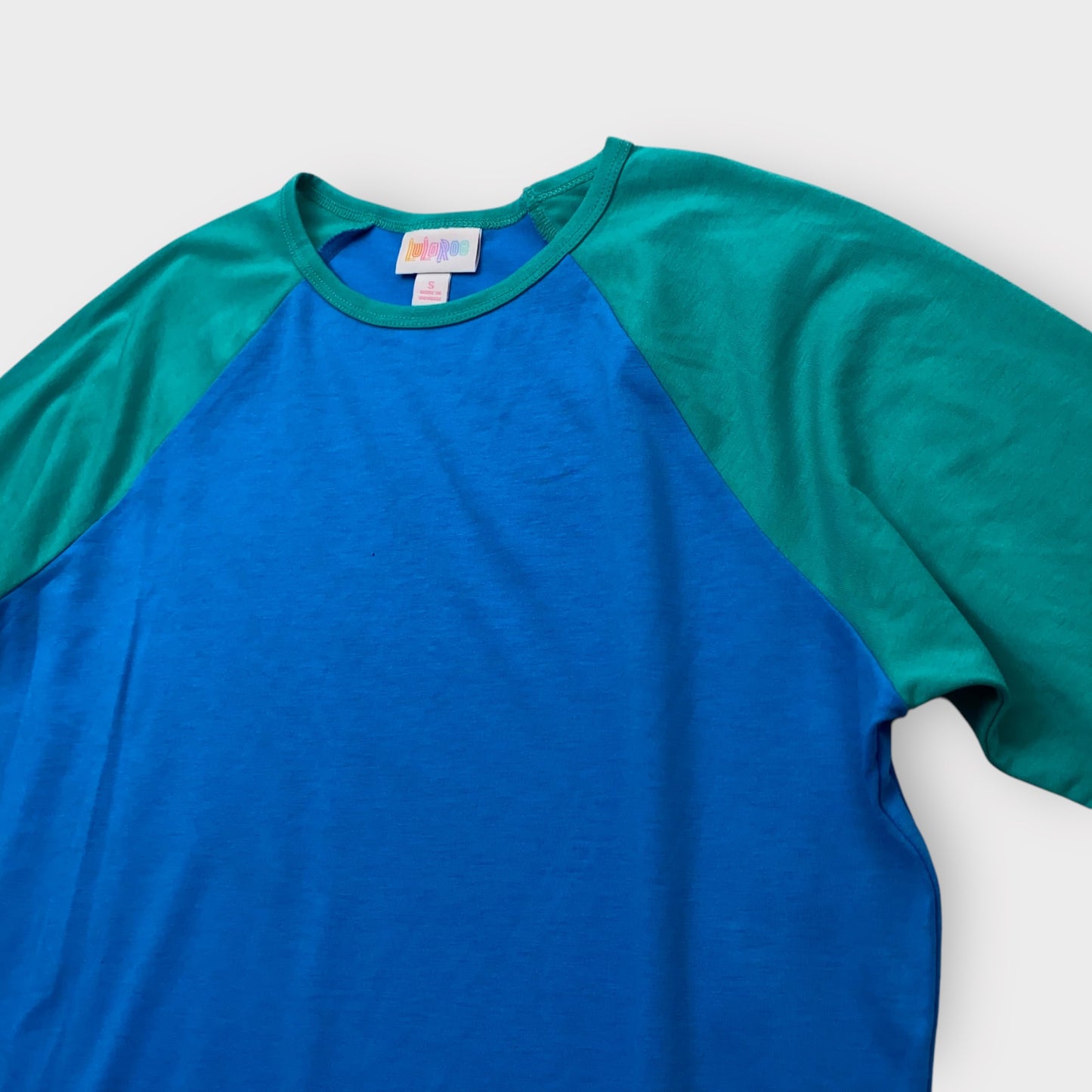 LuLaRoe Randy Tee S (4-6) - Blue and Green Solid Raglan - Soft Stretch Polyester Spandex Blend