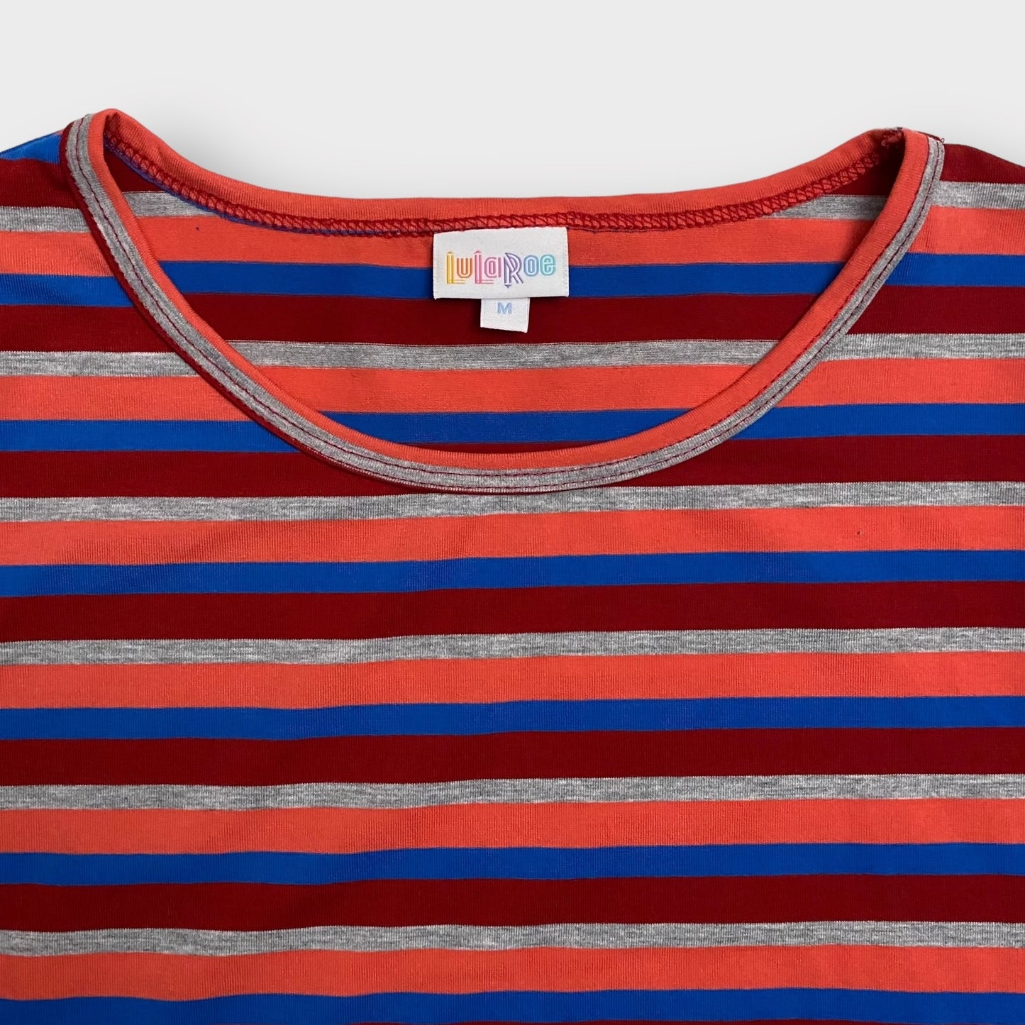 LuLaRoe Gigi S/s Fitted Top | M | Red/Blue/Gray Striped | NWT