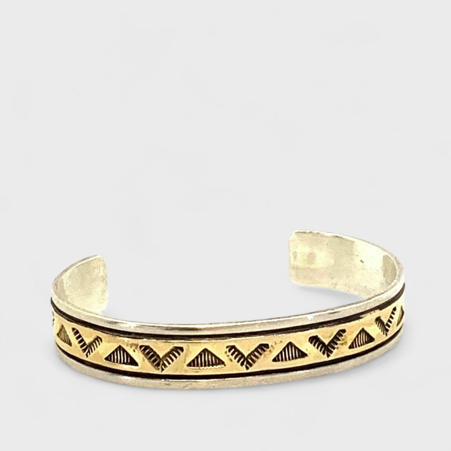 Oscar Alexius Vintage Navajo Cuff Bracelet | 6.75” | 14k Gold & Sterling Silver