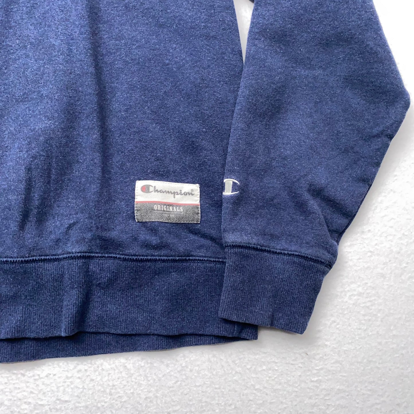 Champion Men's Blue Fleece Crew Neck Sweatshirt - Long Sleeve - Size M - Excellent Used Condition