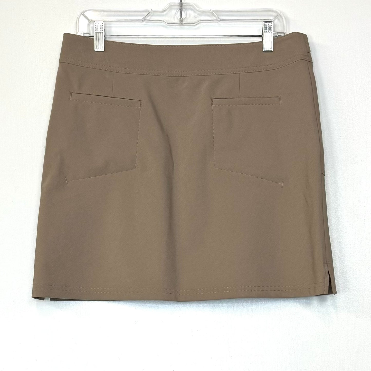 Oakley | Womens Tennis Skirt | Color: Beige | Size: 10 | Pre-Owned