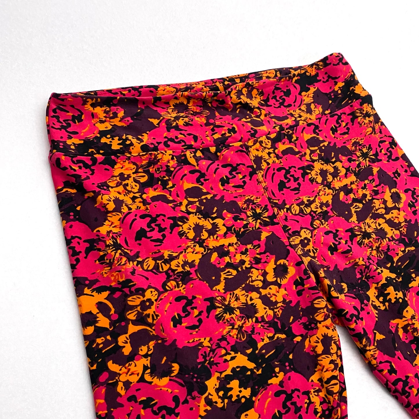 LuLaRoe Leggings | TC (12-18) | Red/Multicolor Floral | Buttery Soft | New