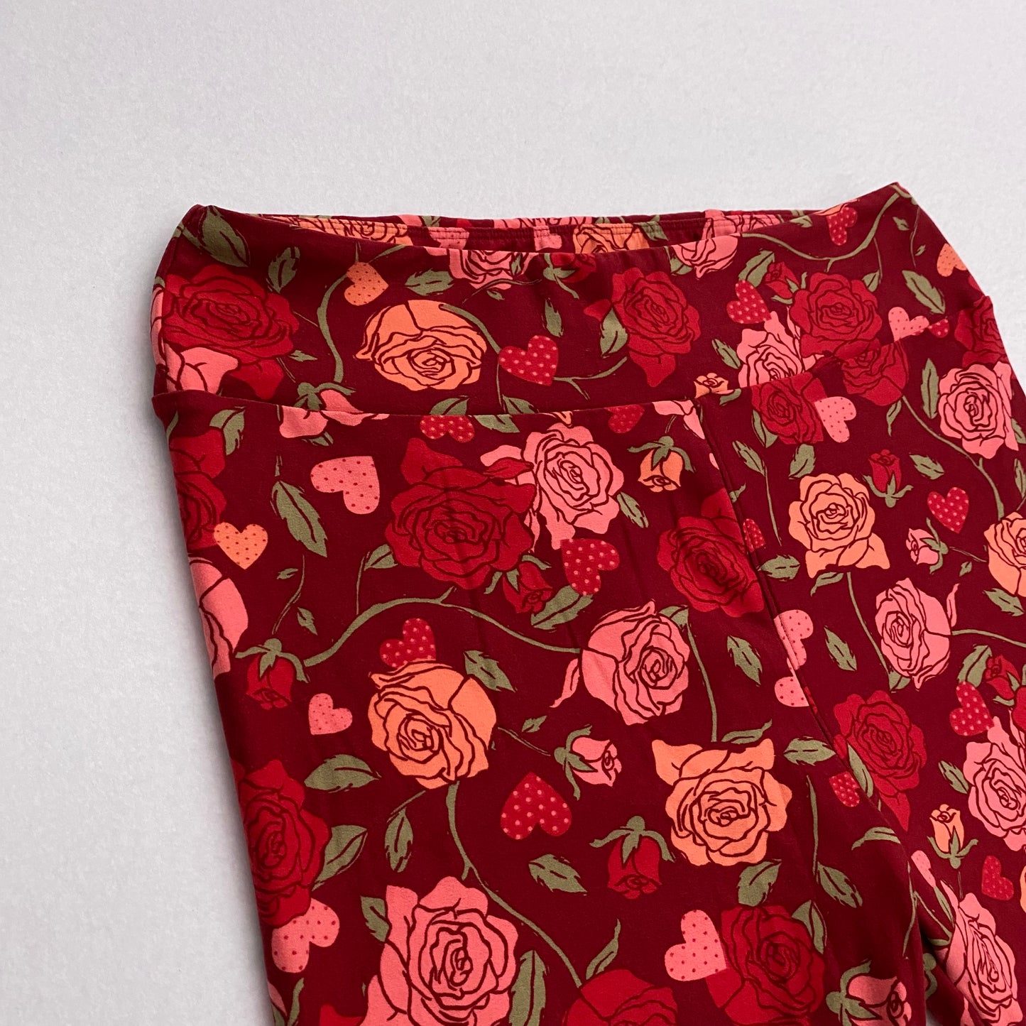 LuLaRoe Print Leggings | TC (12-18) | Red Roses & Hearts | New