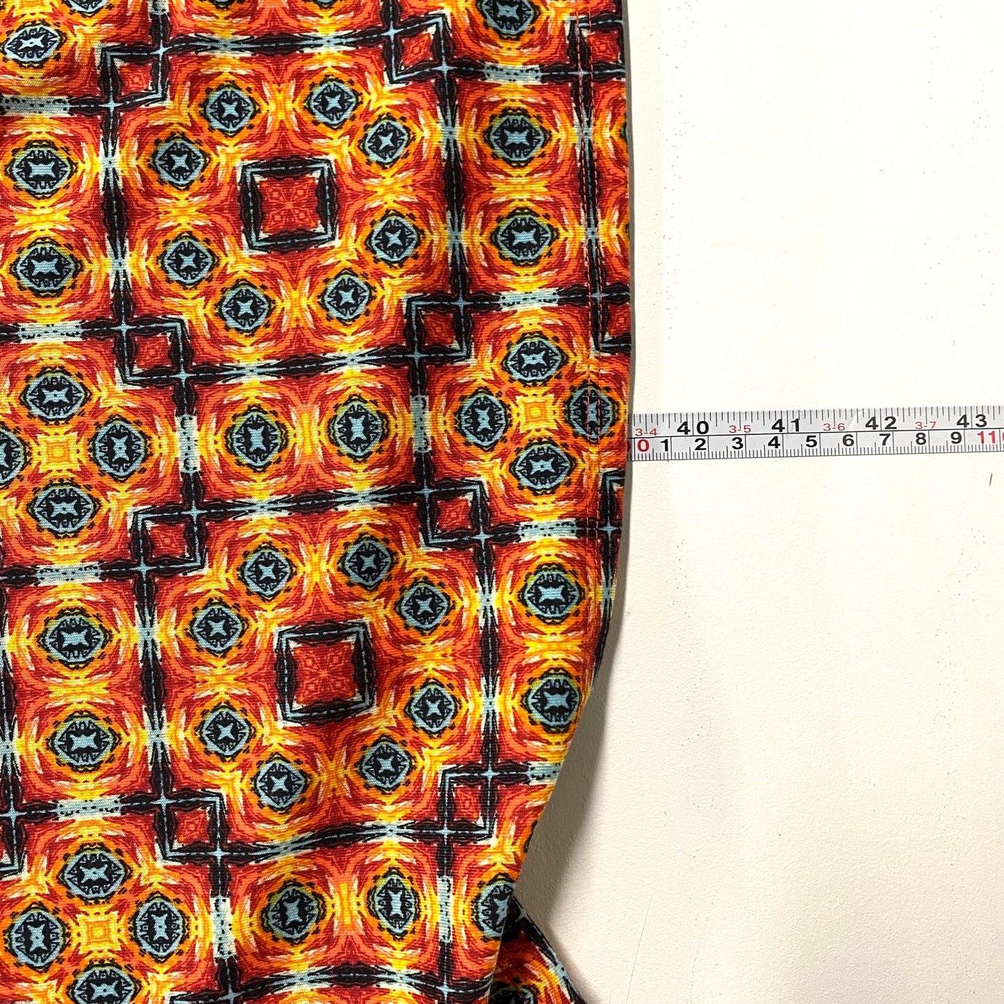 LuLaRoe Womens L Red/Orange/Black 'Firey' Geometric Julia Shift Dress Scoop Neck ½ Sleeves NWT