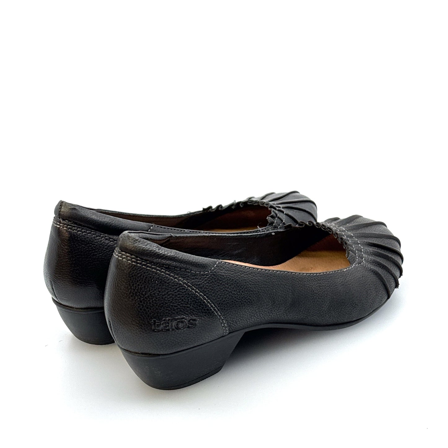 Taos | Womens Calypso Leather Slip-On Shoes | Color: Black | Size: 9 | Pre-Owned