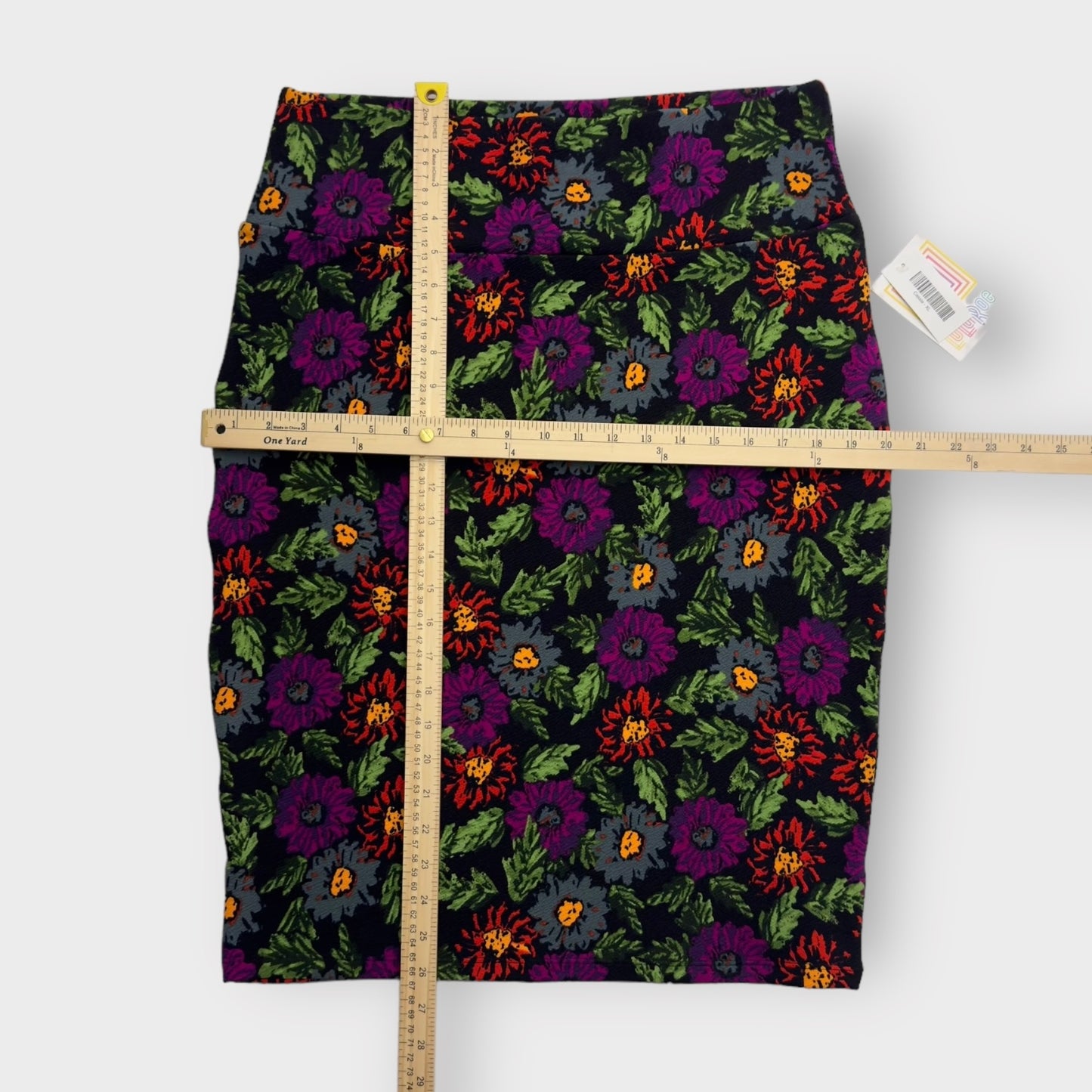 LuLaRoe Cassie Pencil Skirt | XL (18-20) | Black/Multicolor Floral | NWT