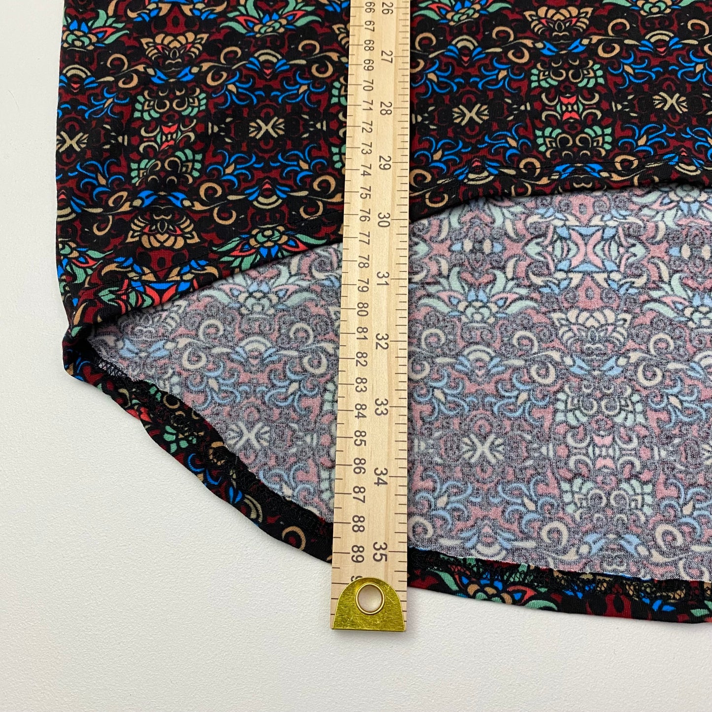 LuLaRoe S/s Irma Tunic | M (10-12) | Multicolor Ornate Pattern | NWT