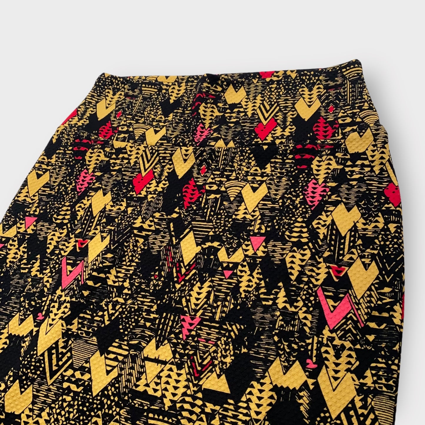 LuLaRoe Cassie Pencil Skirt - Black & Yellow Abstract Tribal - Women's S (4-6) - NWT