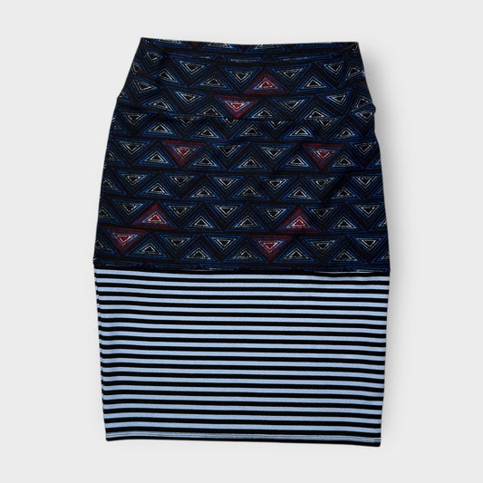 LuLaRoe Cassie Pencil Skirt - Blue Geometric Striped Mix - Women's L (14-16) - NWT