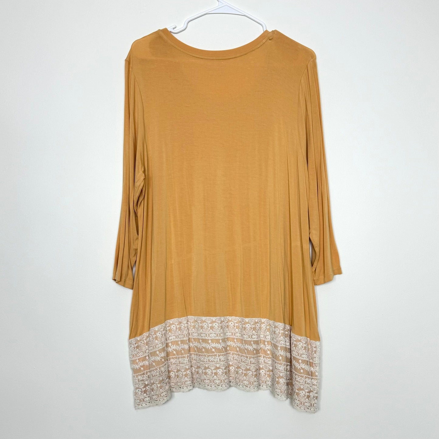 LoGo Lori Goldstein | Womens 3/4 Sleeve Lace Trim Tunic Top | Color: Yellow/Cream | Size: XL | EUC