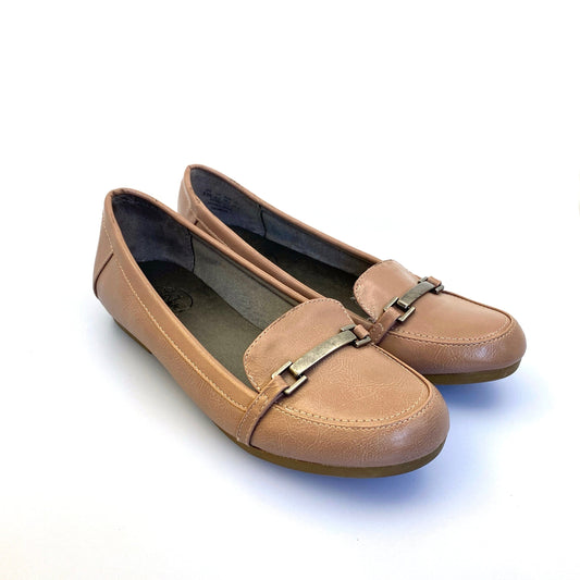 Comfortable Life Stride Size 8.5 Tan Brown Dress Loafers EUC