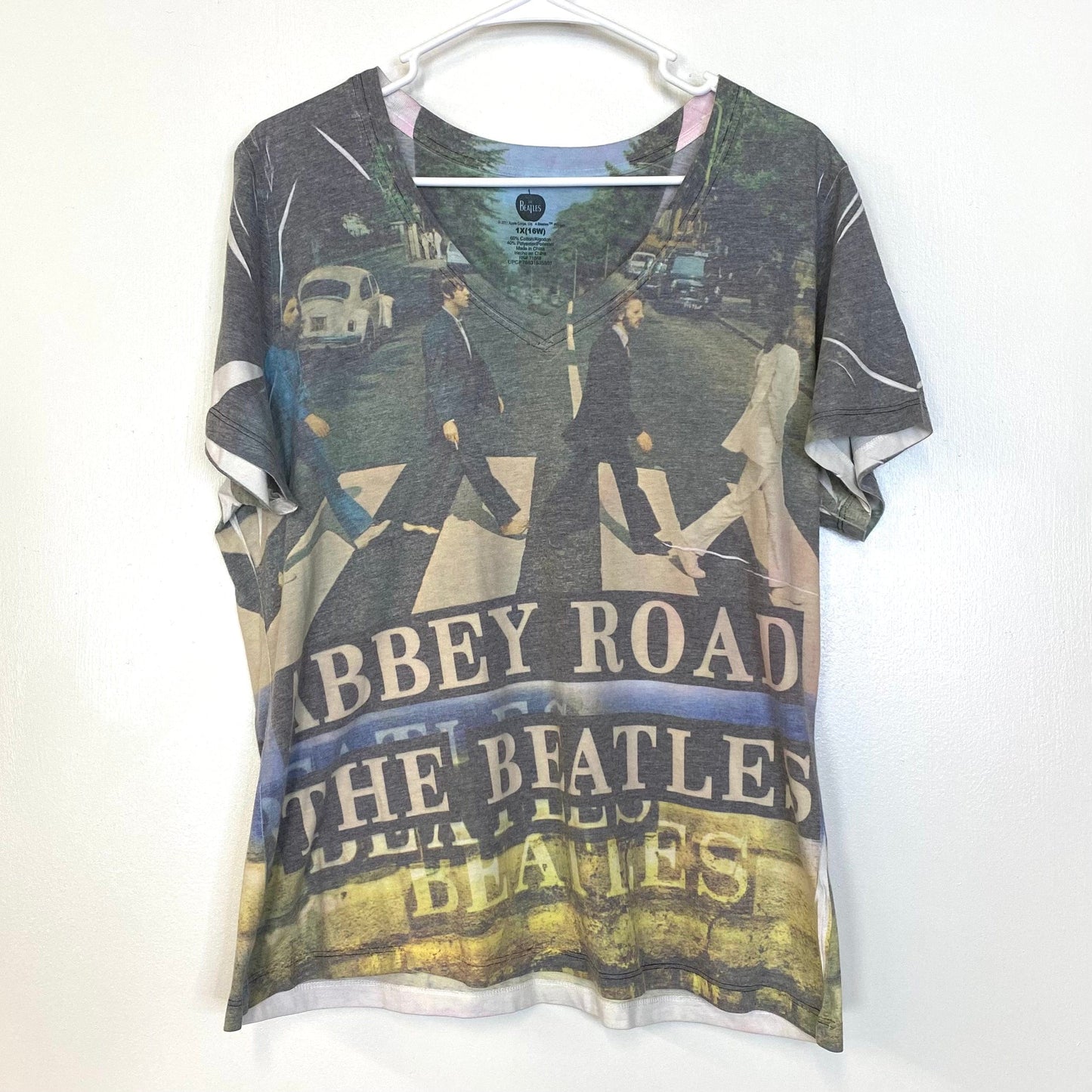 The Beatles Womens Size 1X(16W) All-Over Abbey Road T-Shirt S/s Pre-Owned