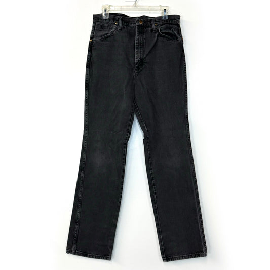 Wrangler | Mens Straight Denim Jeans | Color: Black | Size: 33x34 | Pre-Worn