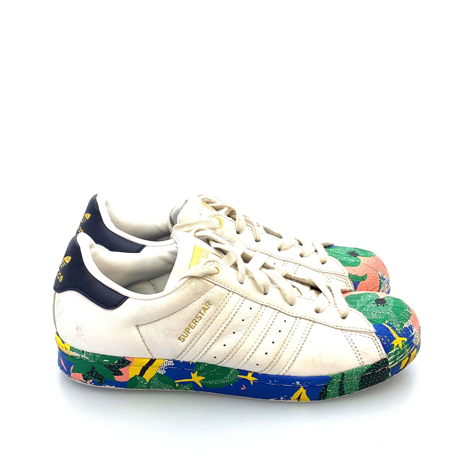 Adidas Originals Womens Size 7 White Superstar Her Studio London FW2526 Floral -  | Buy at Parsimony Shoppes