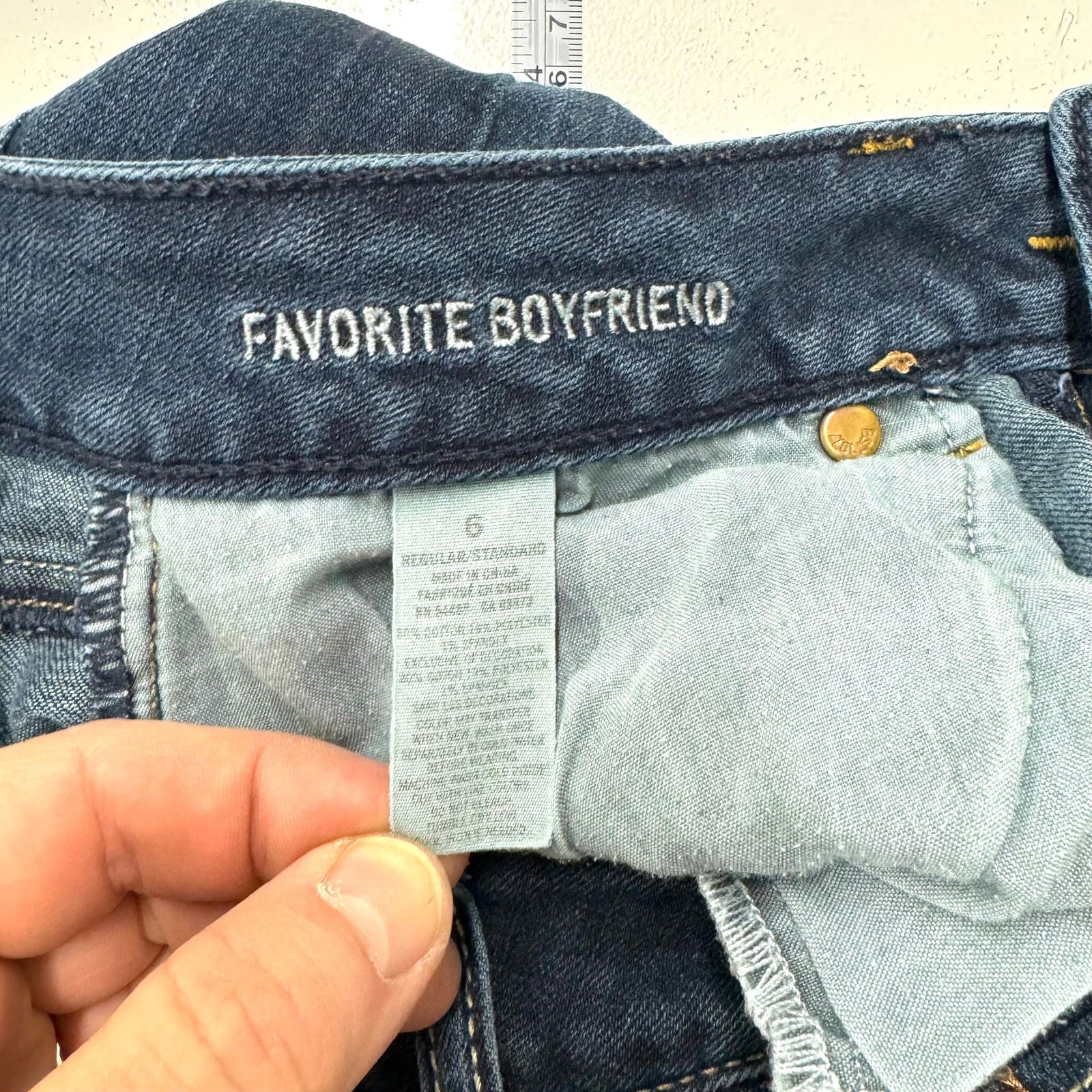 American Eagle Outfitters | Womens ‘Favorite Boyfriend’ Jeans | Color: Blue | Size: 6 | Pre-Owned -  | Buy at Parsimony Shoppes