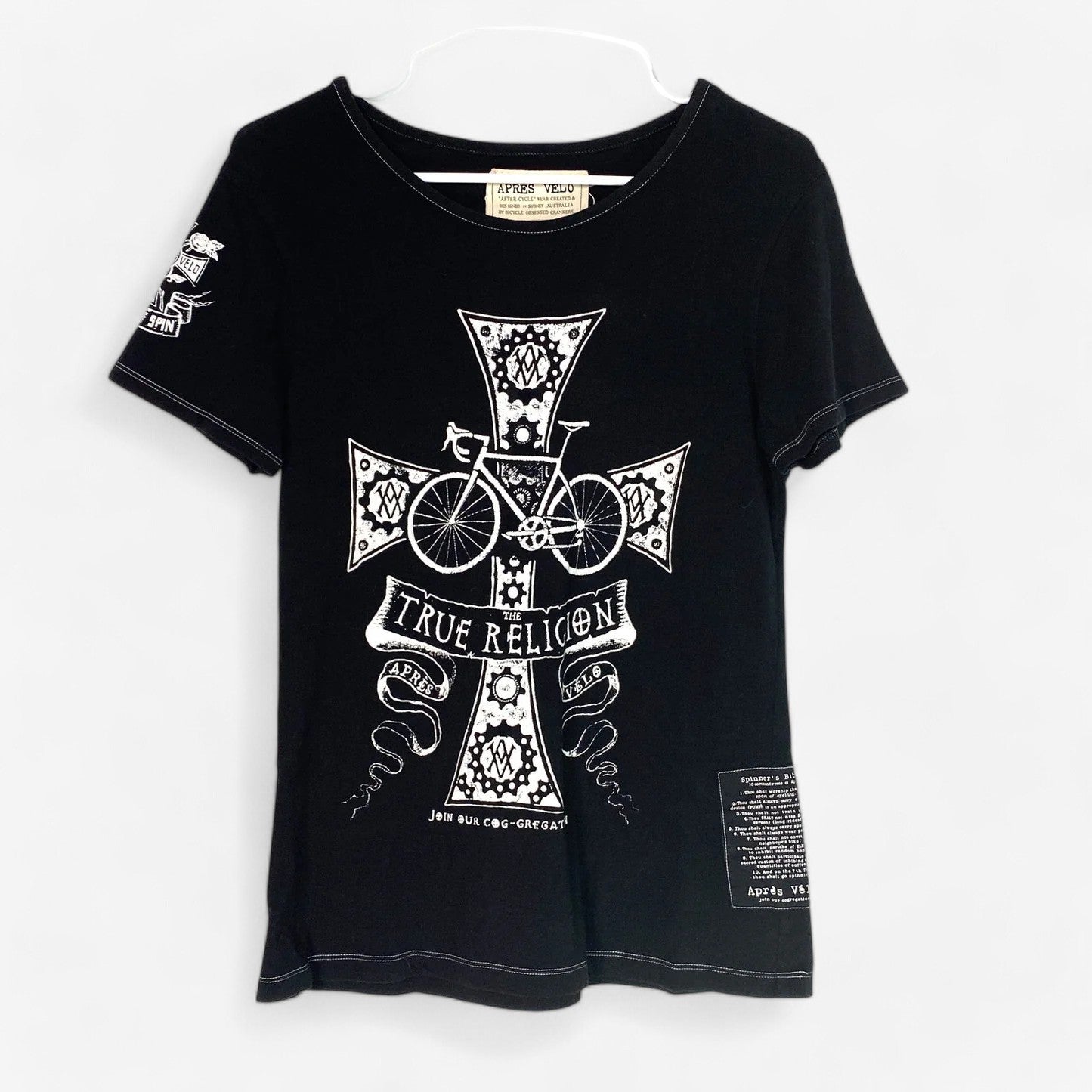 Après Vélo Women's Black V-Neck T-Shirt - 'Sisters of Spin' Graphic - Size L - Pre-Owned