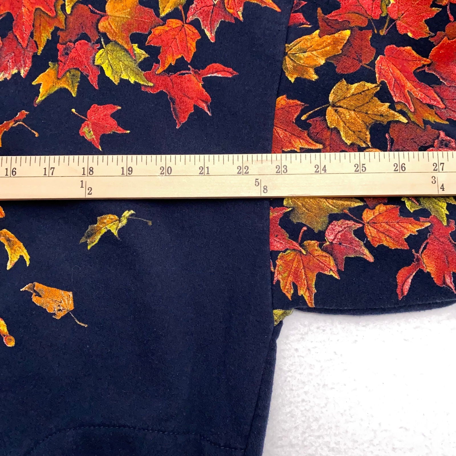 Art Unlimited Womens Crewneck Sweatshirt | XL | Navy Blue with Autumn Leaves | Pockets | Made in USA | Vintage -  | Buy at Parsimony Shoppes