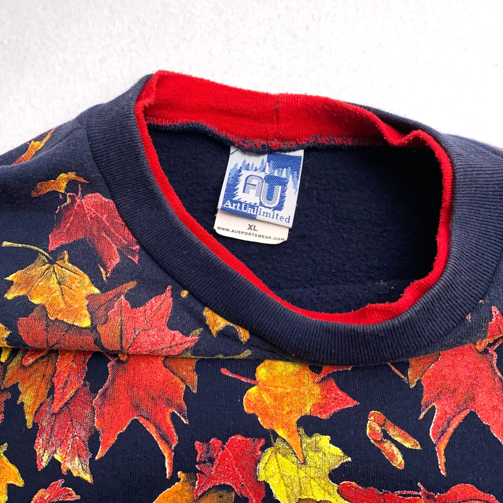 Art Unlimited Womens Crewneck Sweatshirt | XL | Navy Blue with Autumn Leaves | Pockets | Made in USA | Vintage -  | Buy at Parsimony Shoppes