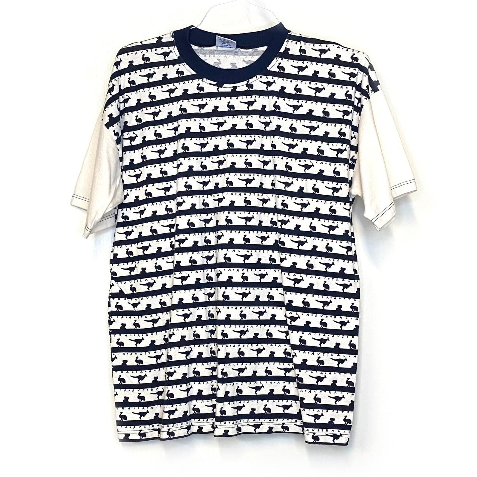 Australian Grown Mens Size L Blue Cream "Australia" Emu Kangaroo Pattern T-Shirt S/s Pre-Owned -  | Buy at Parsimony Shoppes