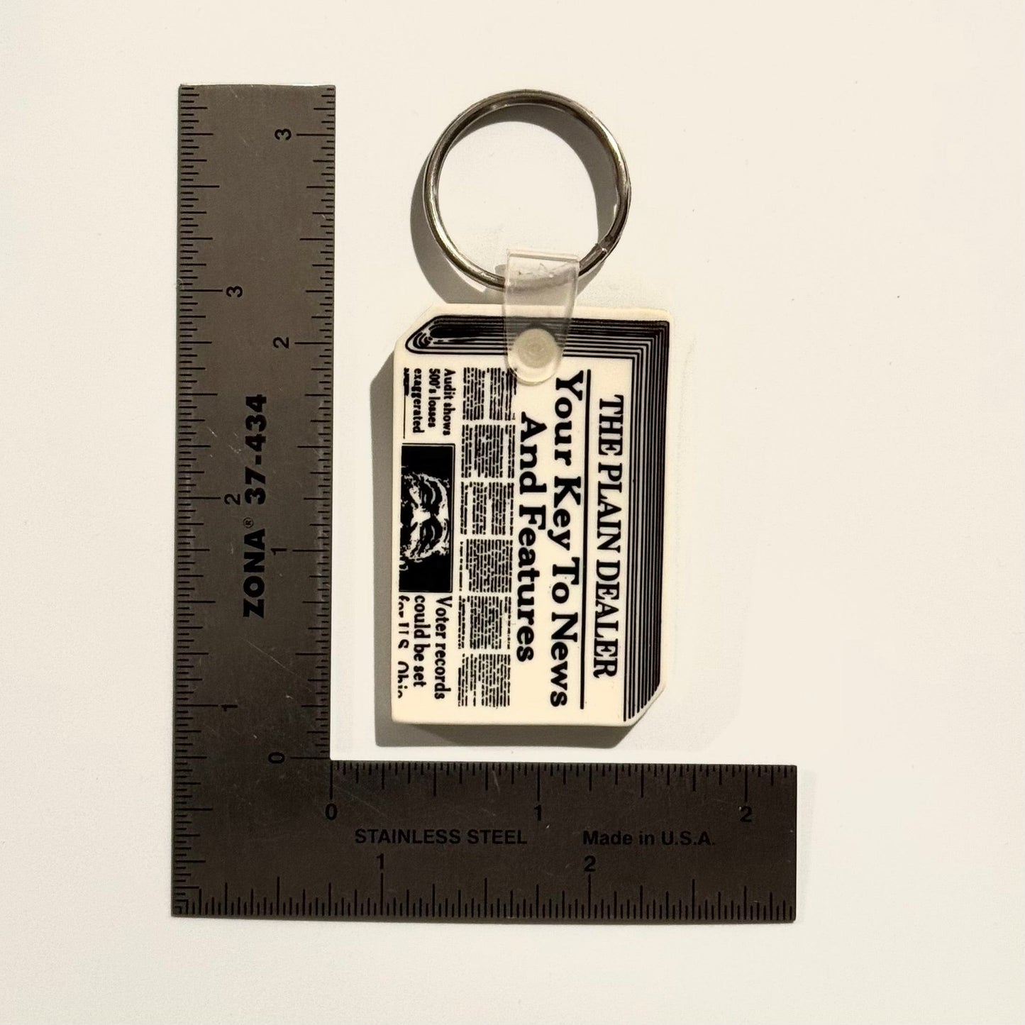 Vintage The Ohio Plain Dealer Newspaper Keychain Key Ring Rubber