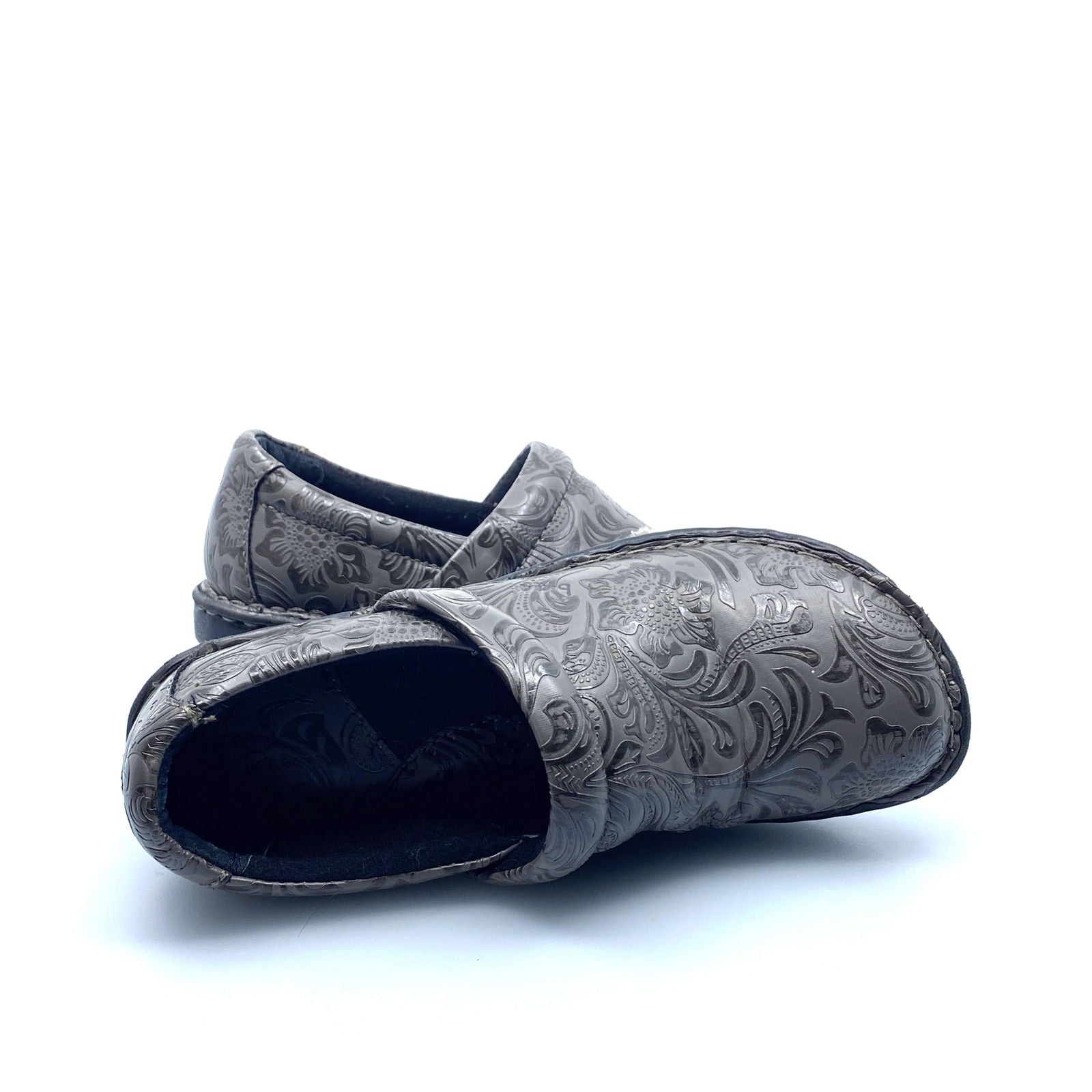 BOC Born Womens Clogs Size 7.5M Gray Embossed Vegan Leather -  | Buy at Parsimony Shoppes