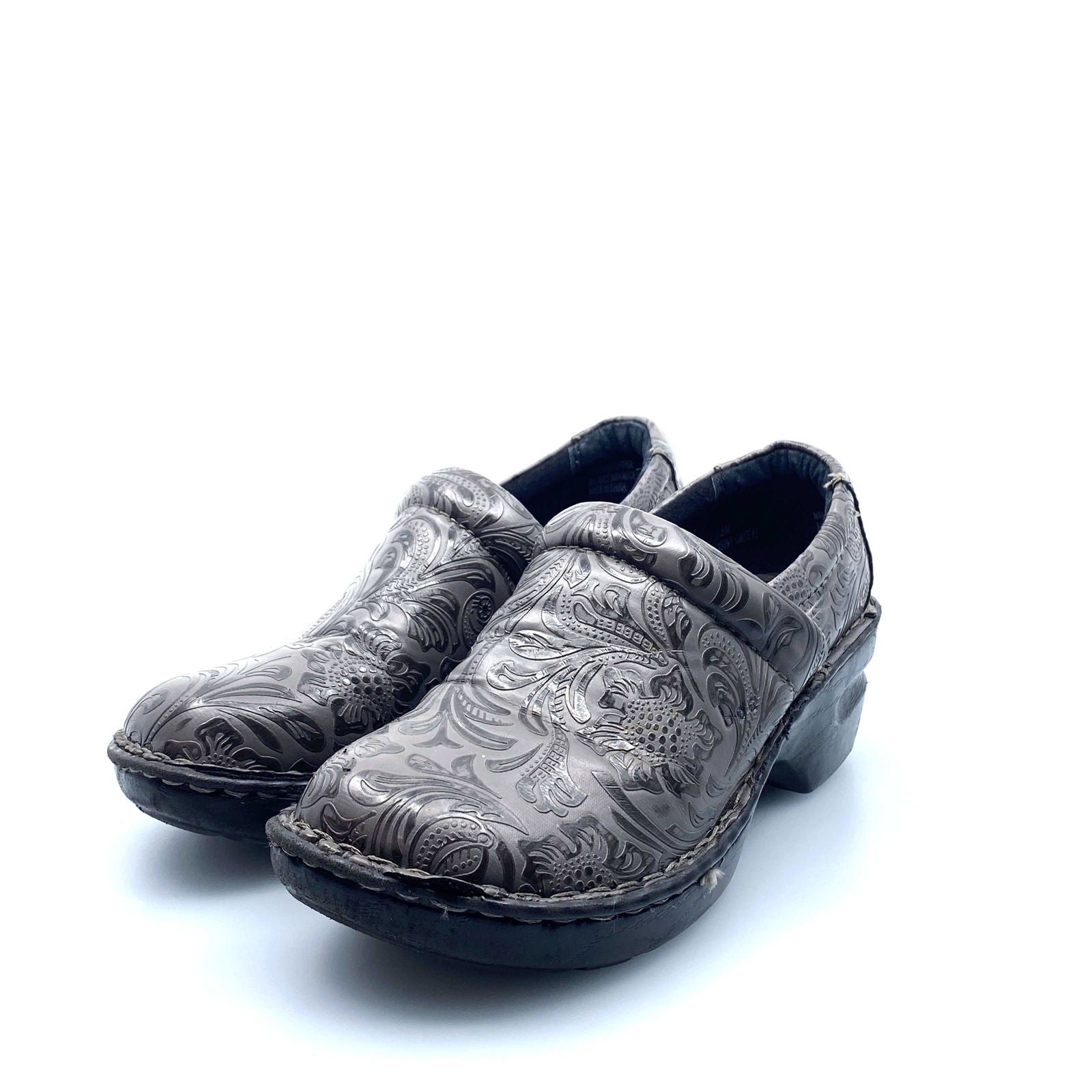 BOC Born Womens Clogs Size 7.5M Gray Embossed Vegan Leather -  | Buy at Parsimony Shoppes
