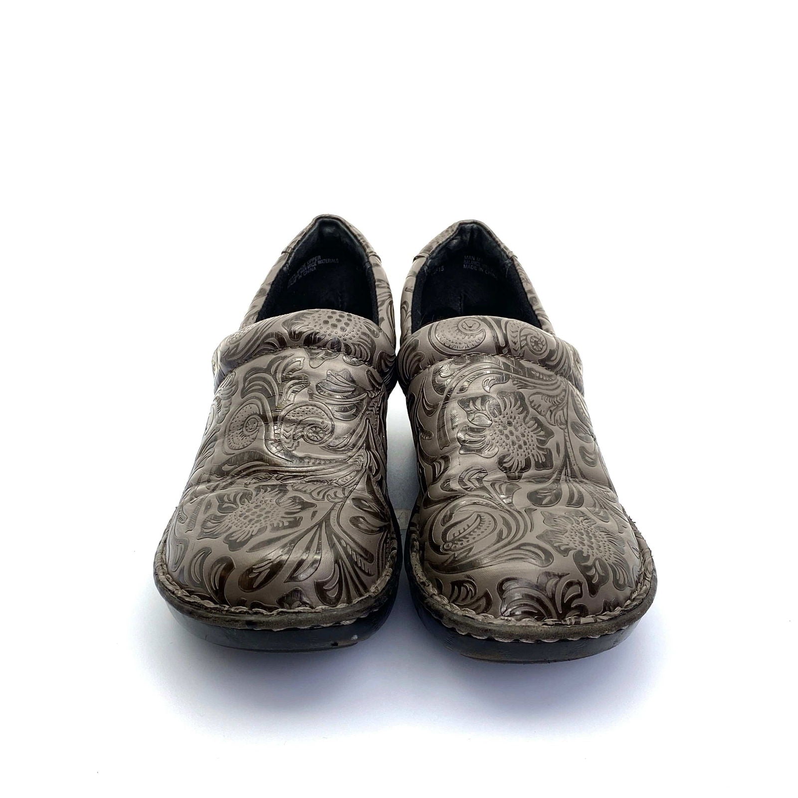 BOC Born Womens Clogs Size 7.5M Gray Embossed Vegan Leather Pre-Owned -  | Buy at Parsimony Shoppes