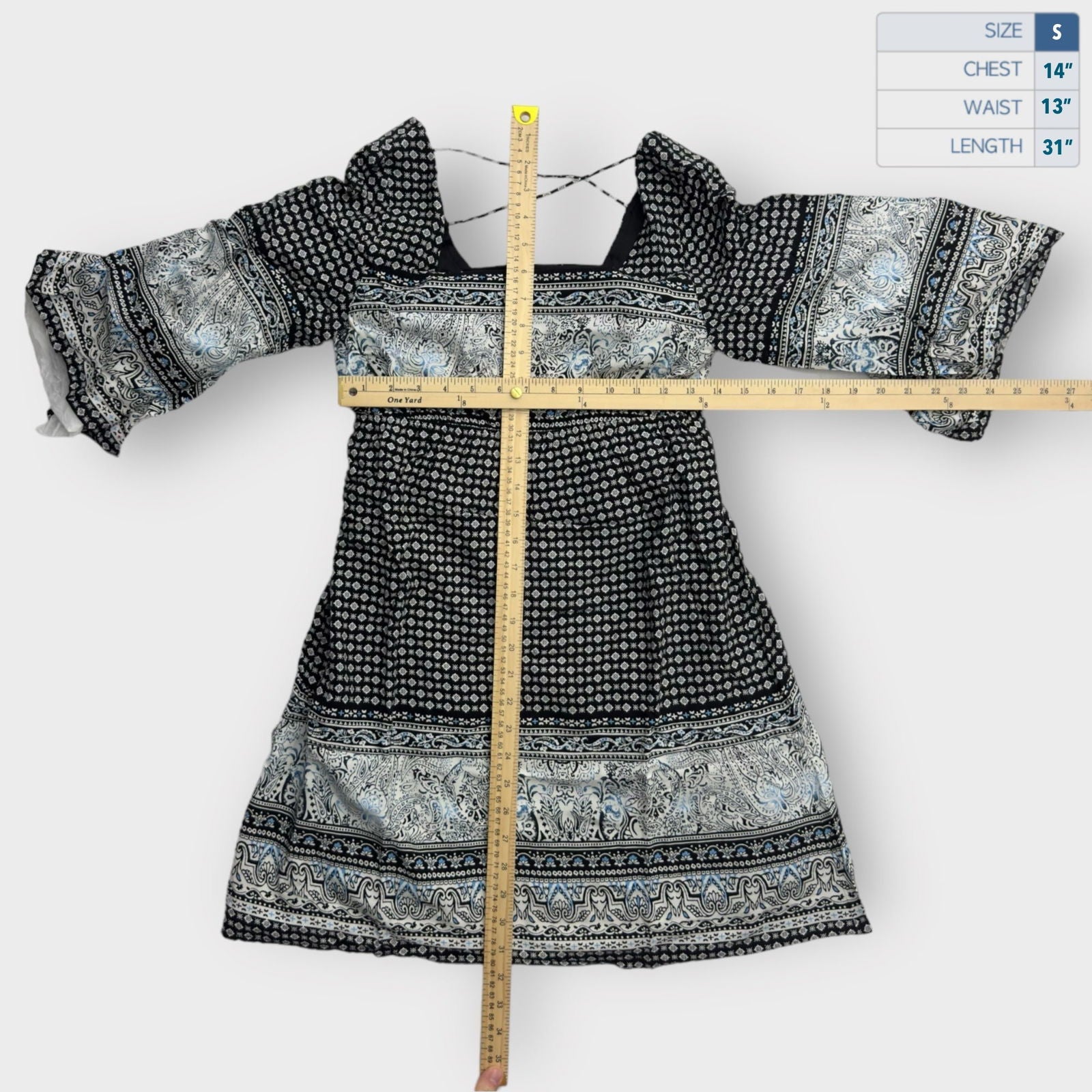 Blu Pepper Juniors Boho Paisley Dress - Small - Black/White/Blue - Excellent Used Condition Blu Pepper Juniors Boho Paisley Dress - Small - Black/White/Blue - Excellent Used Condition