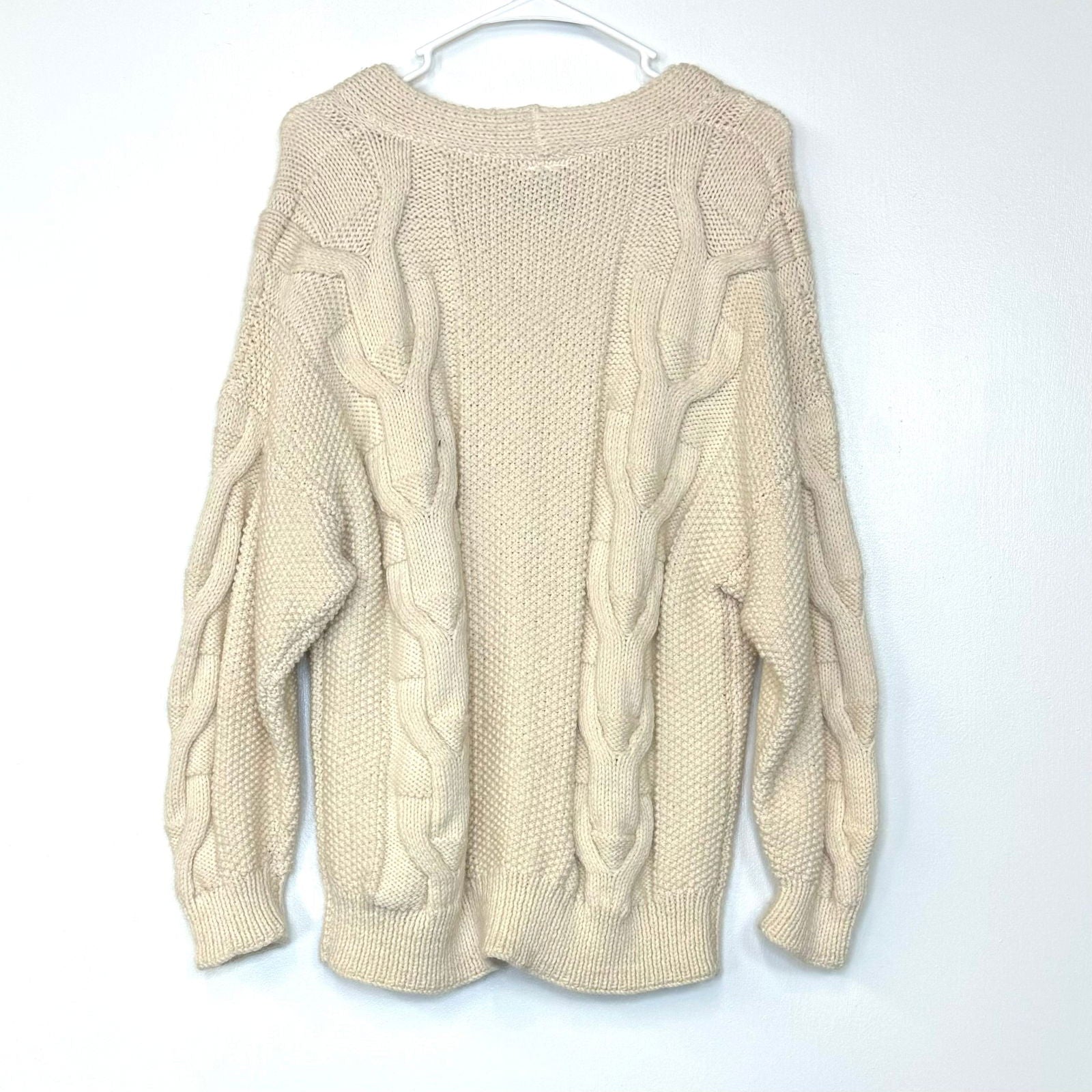 Bonzo | Chunky Cable-Knit Wool Cardigan Sweater | Color: Cream | Size: L | Vintage -  | Buy at Parsimony Shoppes
