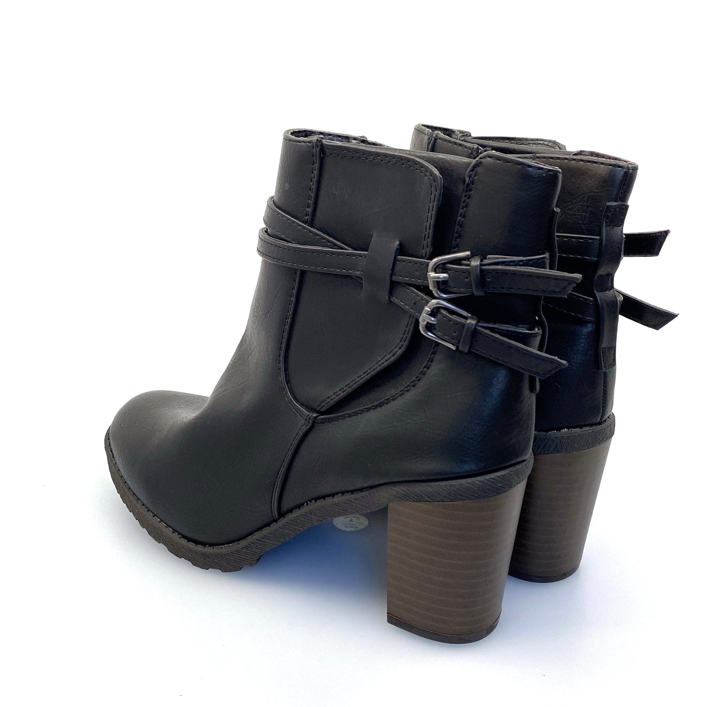 NWT Diba Womens ‘Shelby’ Size 7.5M Black Size-Zip Booties