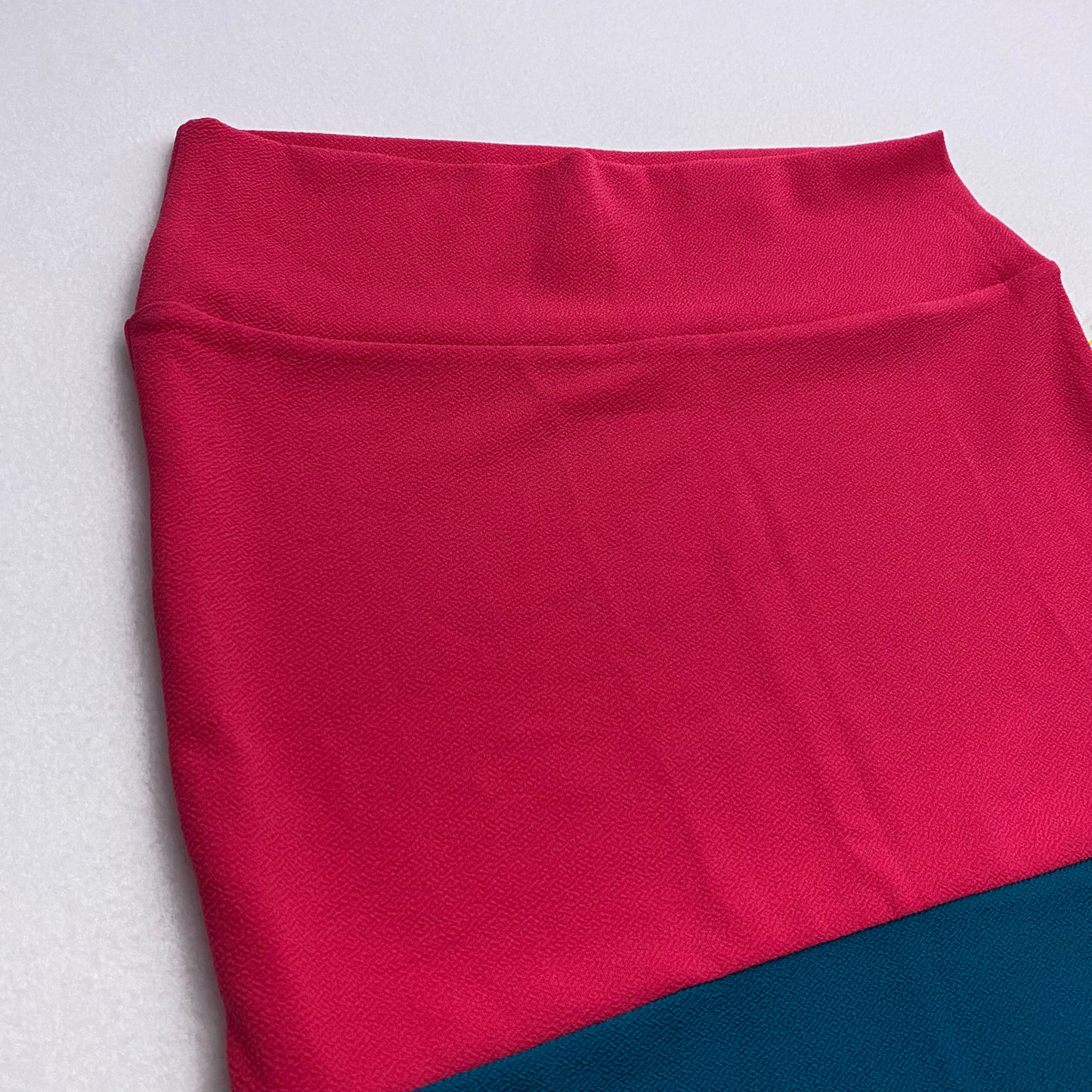 LuLaRoe Cassie Pencil Skirt | XL (18-20) | Pink/Green Colorblock | NWT