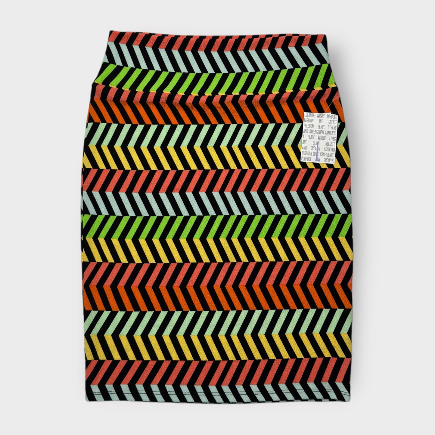 LuLaRoe Cassie Pencil Skirt | L (14-16) | Multicolor Chevron Pattern | NWT